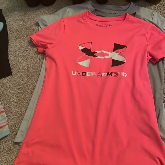 Three piece under armor athletic shirts for 8-10 girlies! - Picture 4 of 4